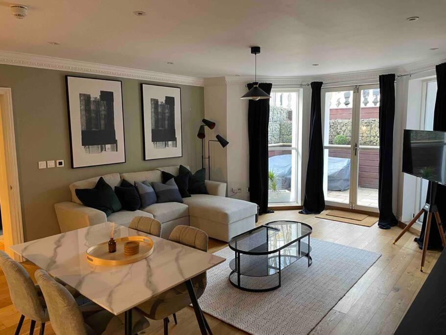 Stunning Apartment By The Leas, West End Folkestone Luaran gambar